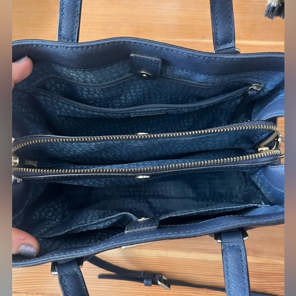 Kate spade medium purse - Picture 7 of 7